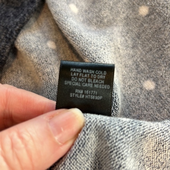 Gilli Polkadot Knit Blouse - Picture 6 of 6